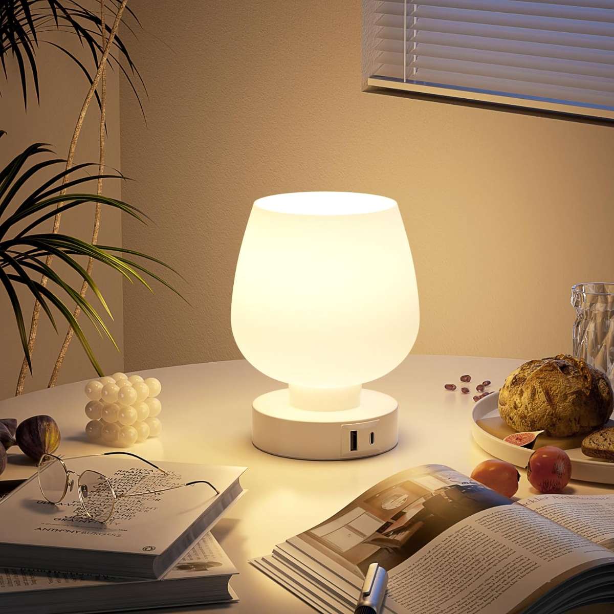 Kakano bedside lamp with glass shade