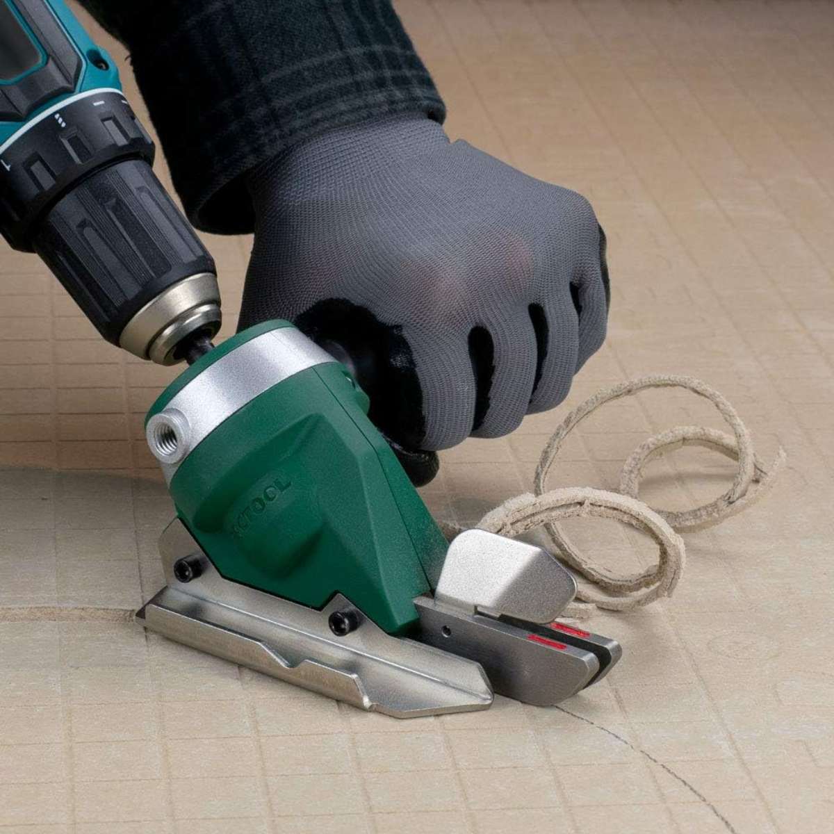 PacTool SS724 Snapper Shear Pro - Fibre cement board cutting tool
