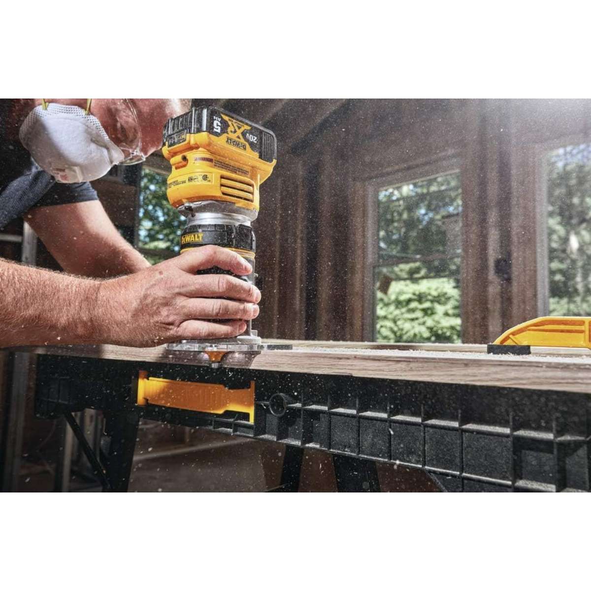 DEWALT 20V Max XR Cordless Router (DCW600B)