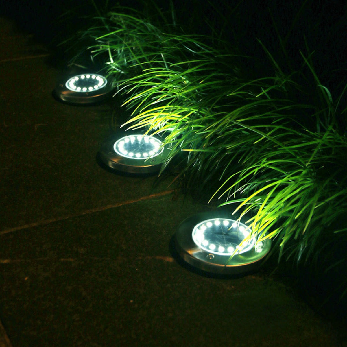 Solar lamp outdoor LED lawn lamp