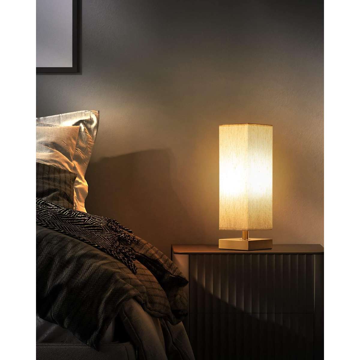 Bedside lamp - (LED bulb included)