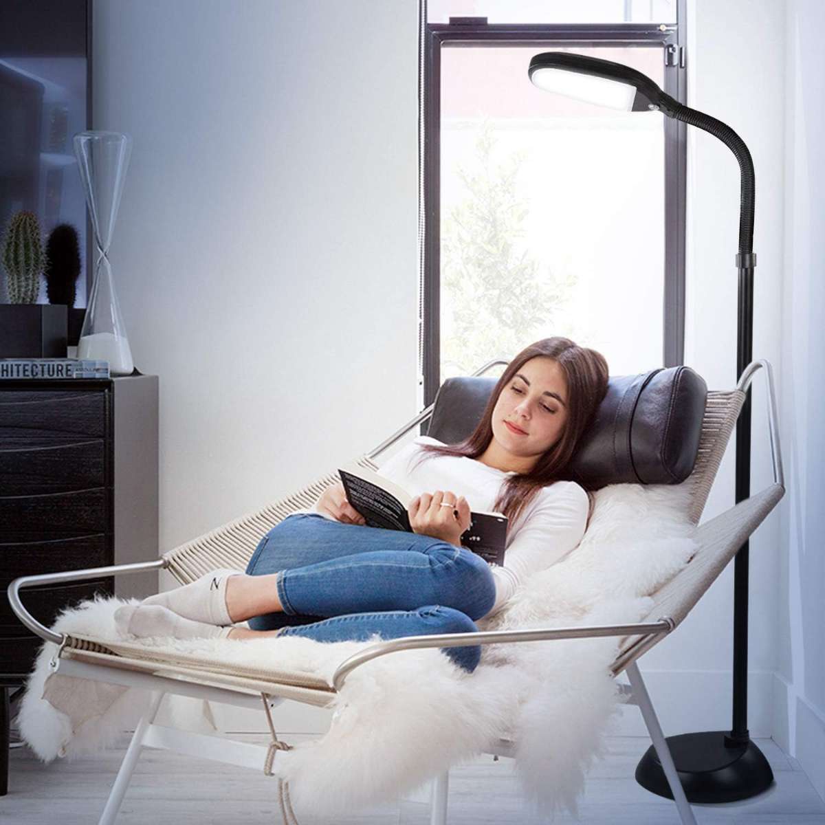 Brightech Litespan - Bright LED floor lamp for chairs, crafts and reading