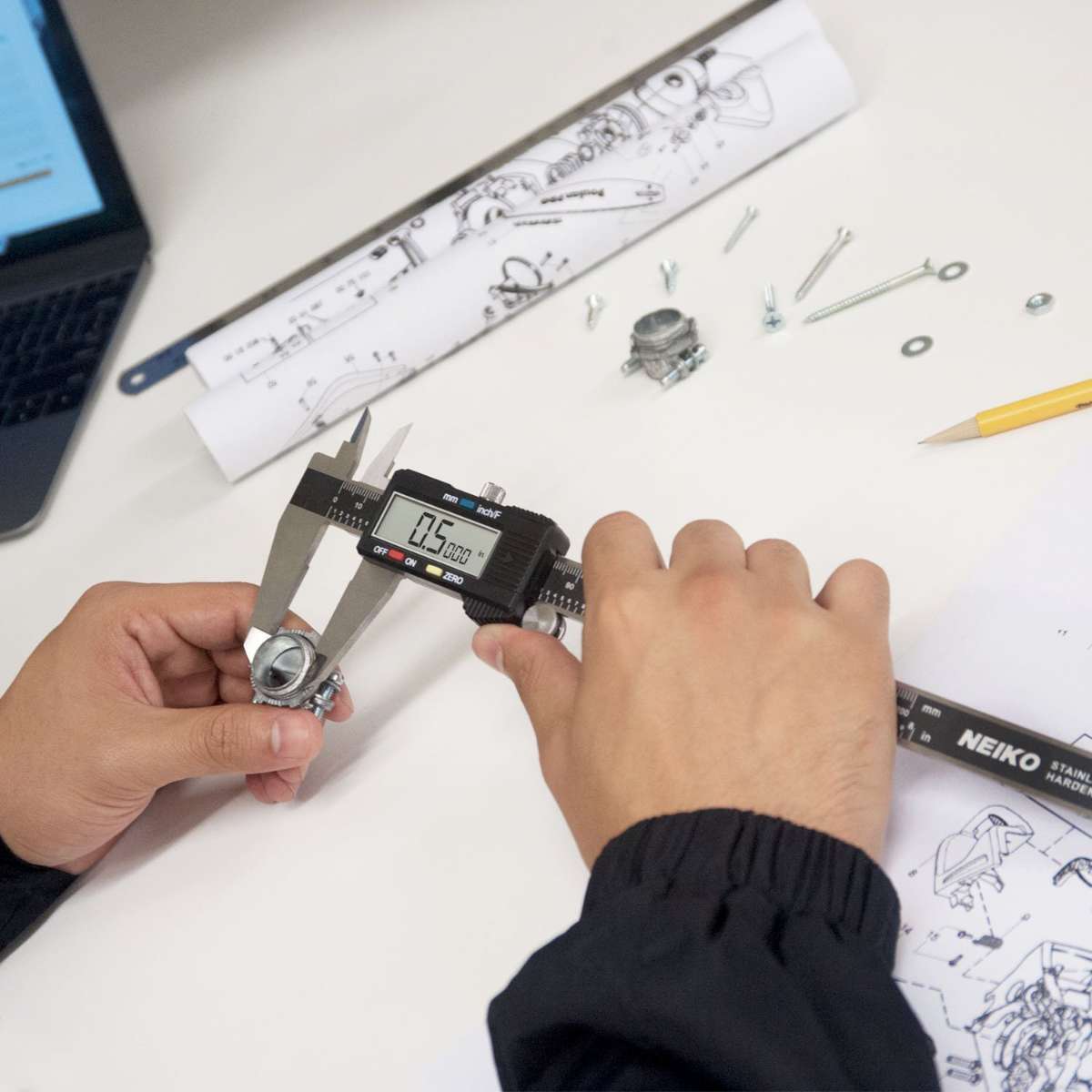 NEIKO 01407A Electronic Digital Caliper Measuring Tool