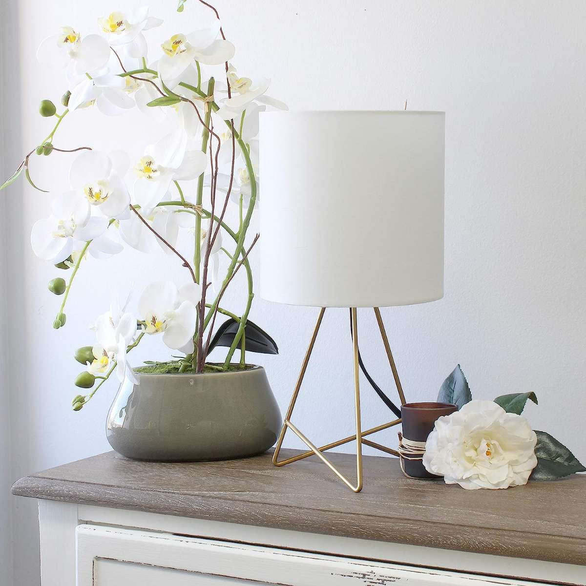 Simple Design LT2066-GDW 13.5" Lower Wire Metal Table Lamp