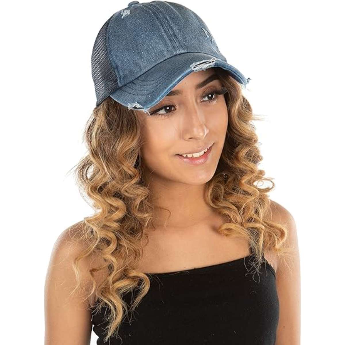 Fashionable Junque Chris cross hat